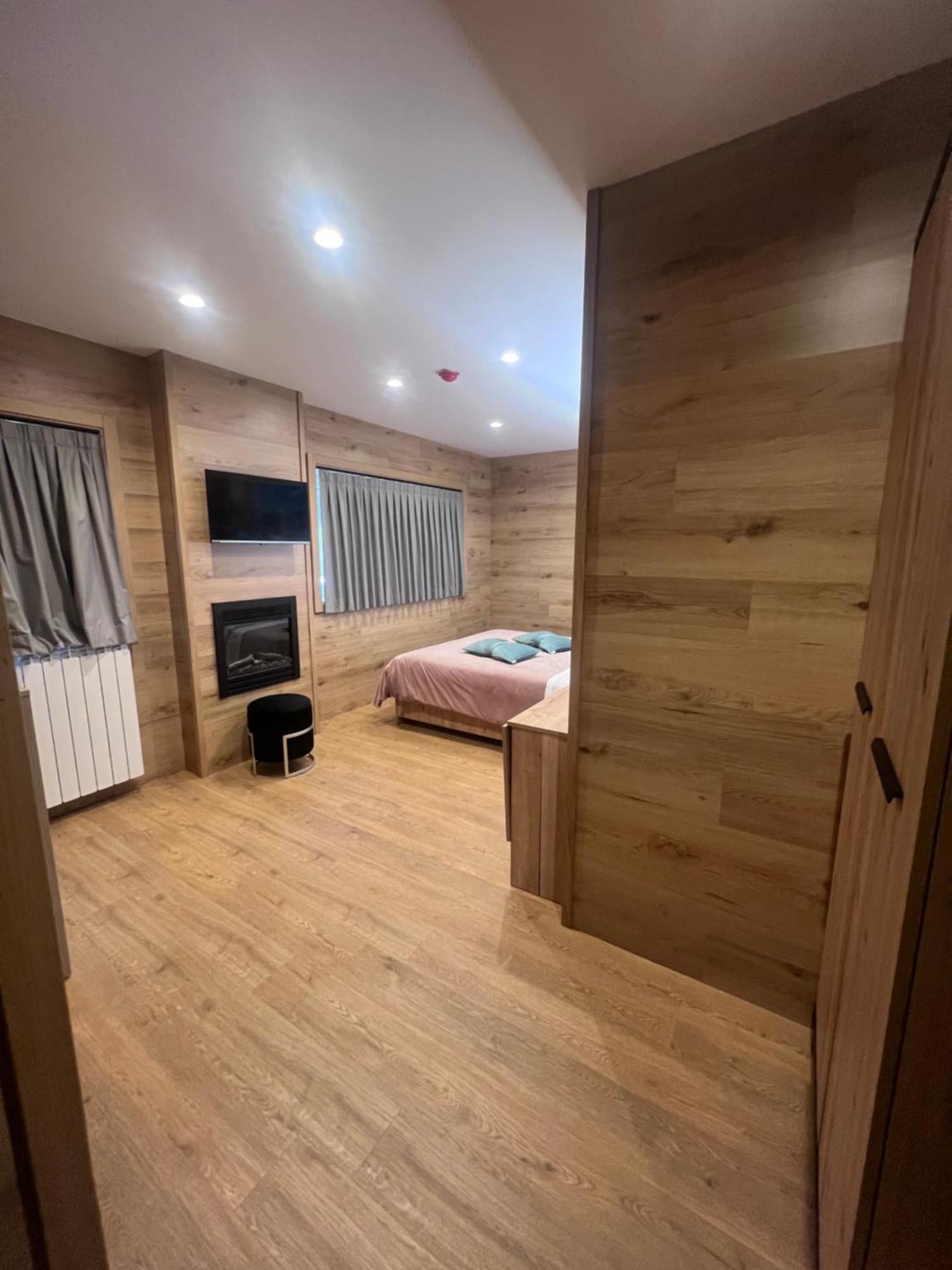 Anemone Bianco Suite Rooms Пасо дел Тонале Екстериор снимка